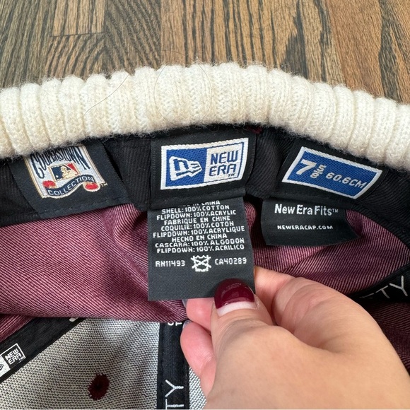 Philadelphia Phillies New Era Cooperstown Retro Fitted Winter Cap Hat 7 5/8 - Picture 7 of 7